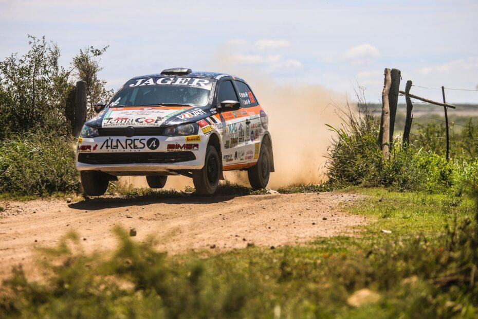 Rally RC5 car on track in Córdoba, Argentina